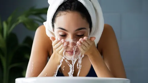 Cómo prevenir el acné: consejos dermatológicos que sí funcionan